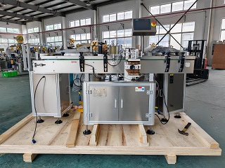 2025.9.15越南圓瓶單標定點不干膠貼標機1臺
