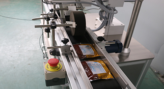 自動貼標(biāo)機(jī)